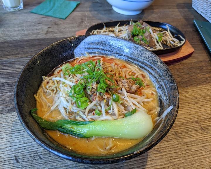 JEN - Japanische Ramen-Kuche